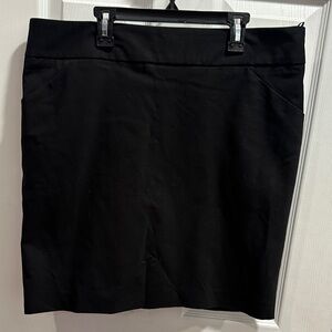 Amanda & Chelsea Charcoal Skirt